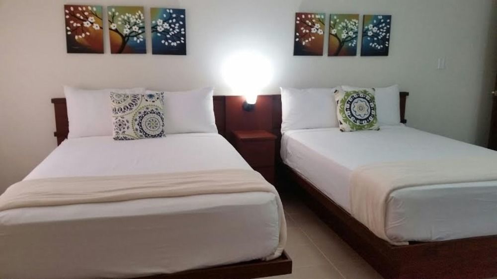 The Plaza Suites Humacao Buitenkant foto
