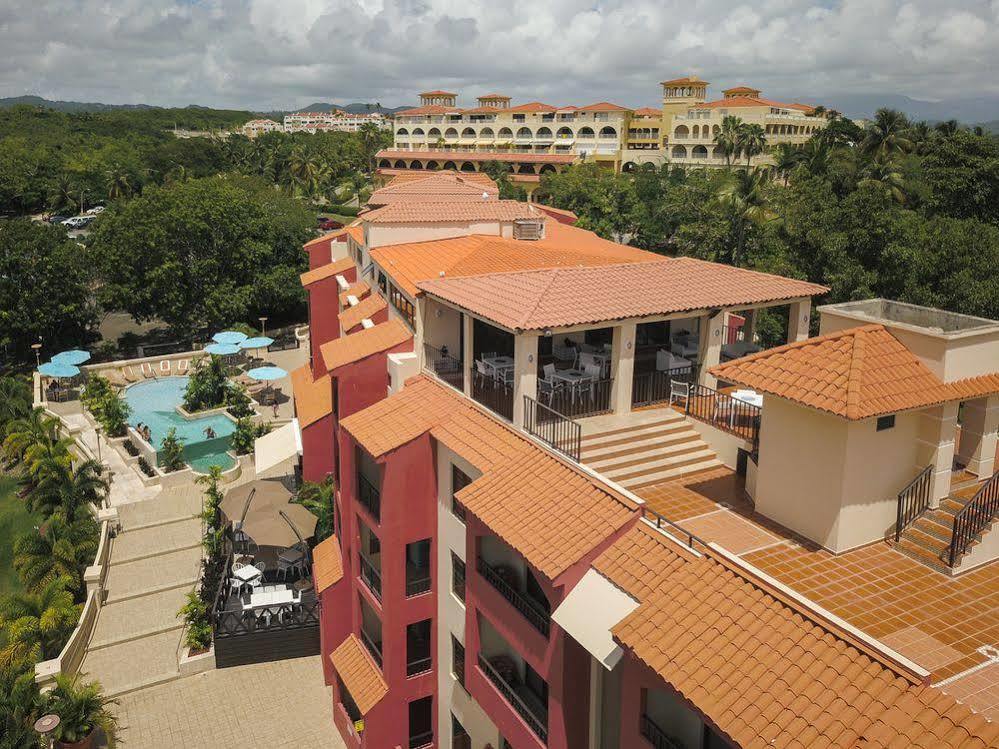 The Plaza Suites Humacao Buitenkant foto